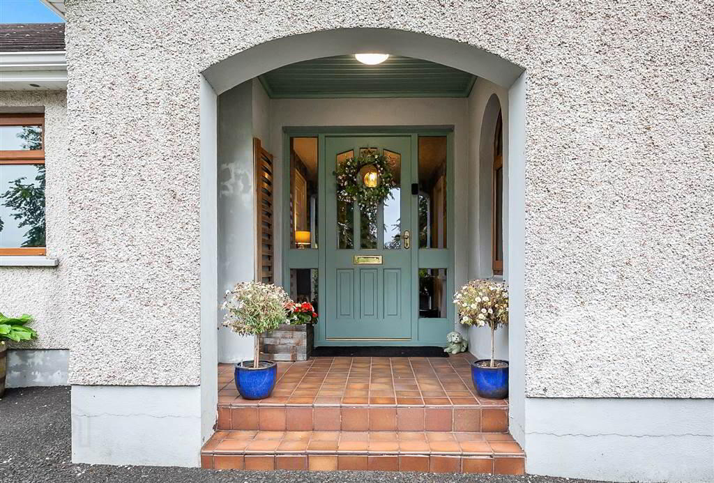 1A Wellbourne Grove 3 of 42