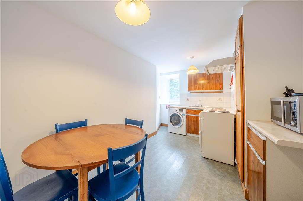 3 Restaurant (Sage) & Apartments, 10 High Street 19 of 20