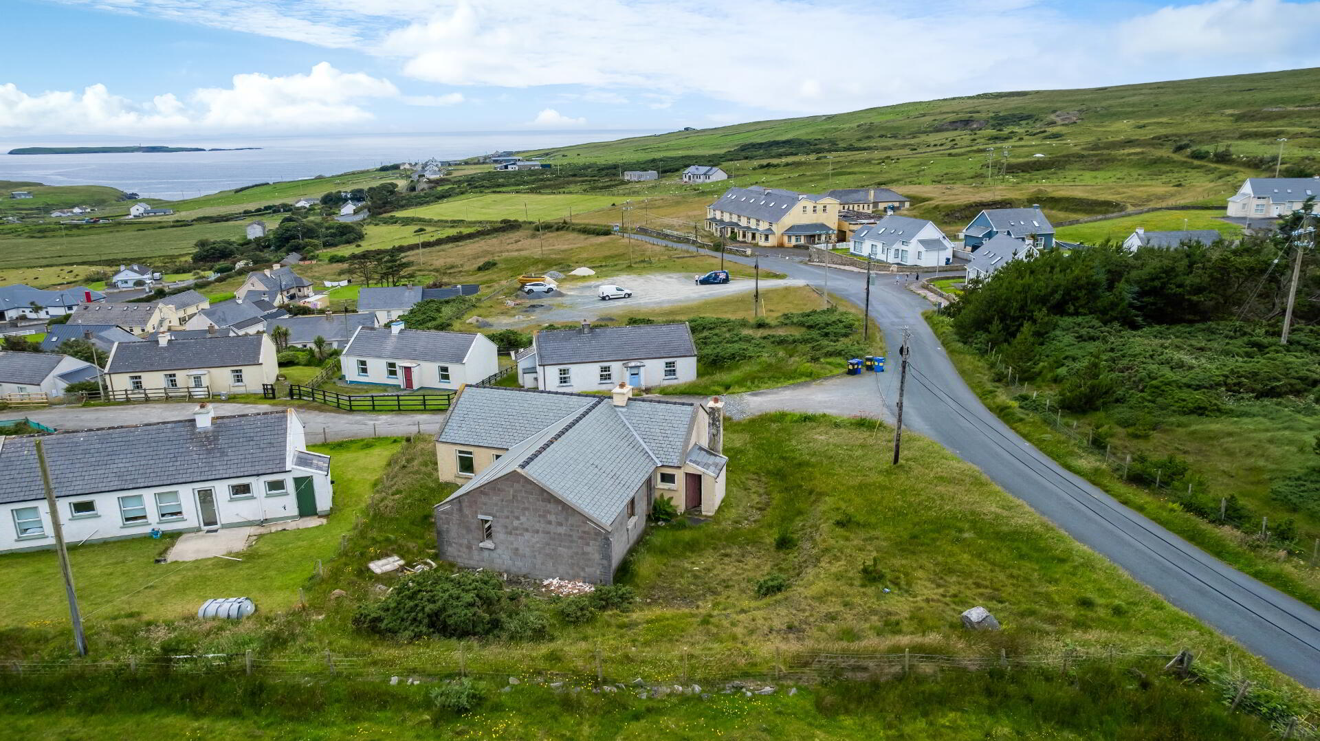 1 Glenbay Cottages 3 of 17