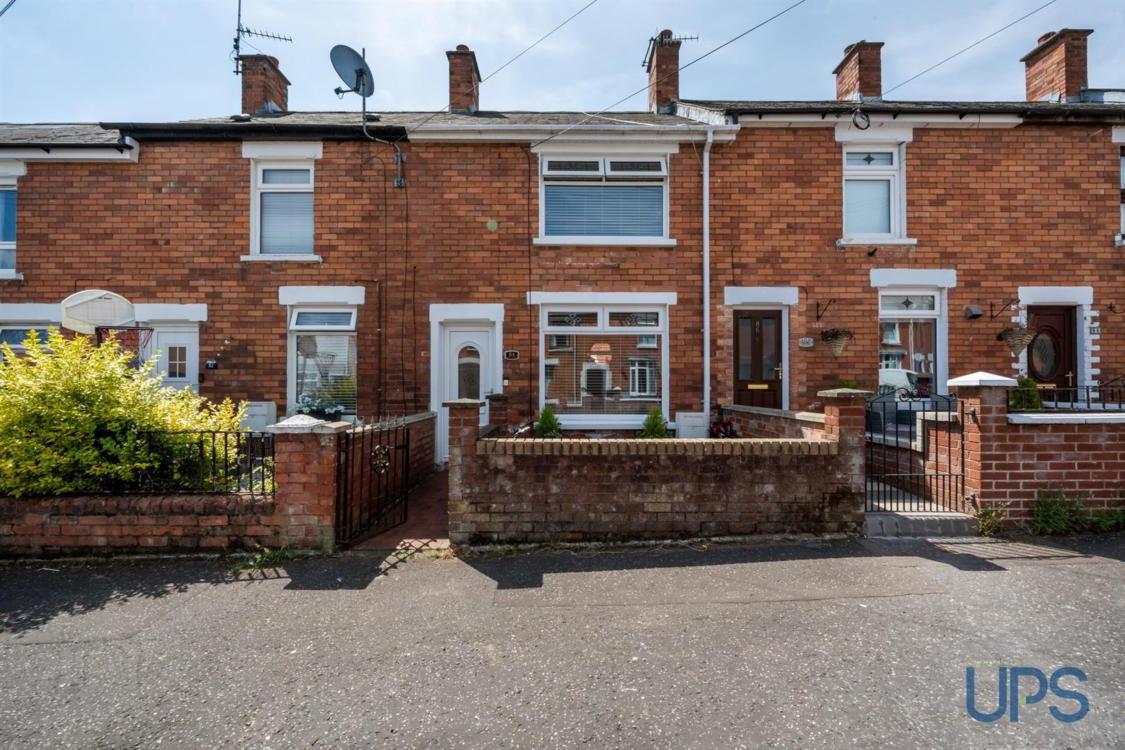 84 Locan Street 1 of 18