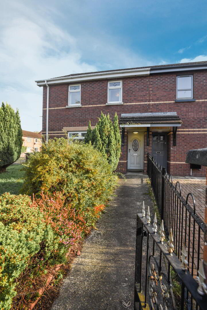 50 Annadale Crescent 2 of 12
