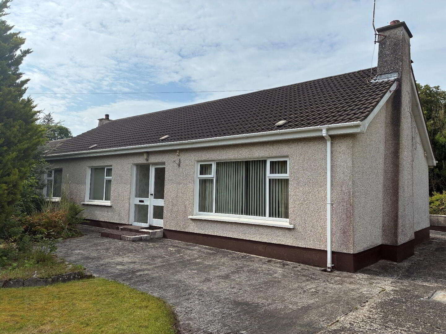 10 Beech Hill 1 of 6