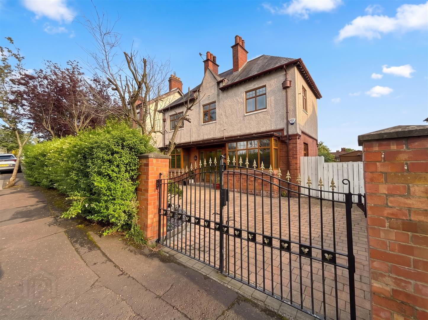 34 Evelyn Gardens 1 of 31