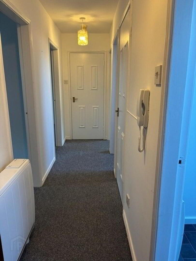 10 Lislea Court 2 of 10