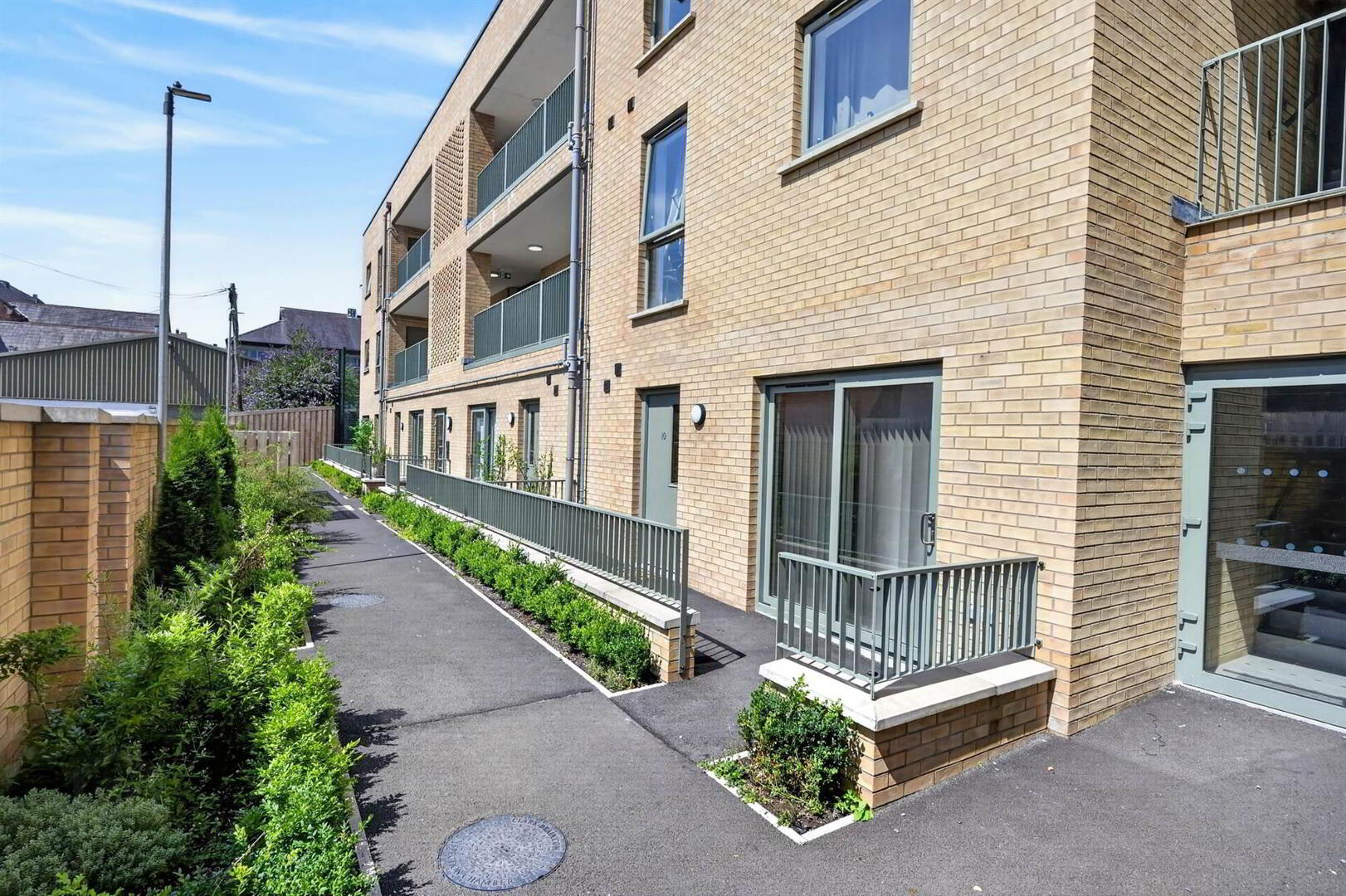 11, 31 Apsley Street 1 of 16