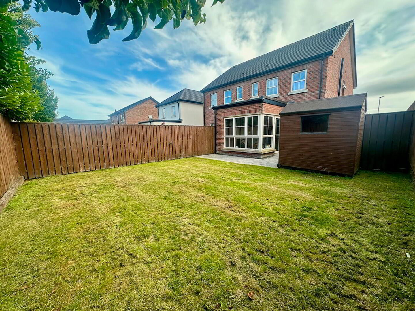 10 Helens Wood Lane 25 of 25