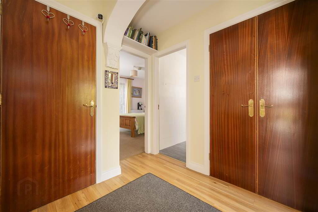 61 Lockview Road 2 of 10