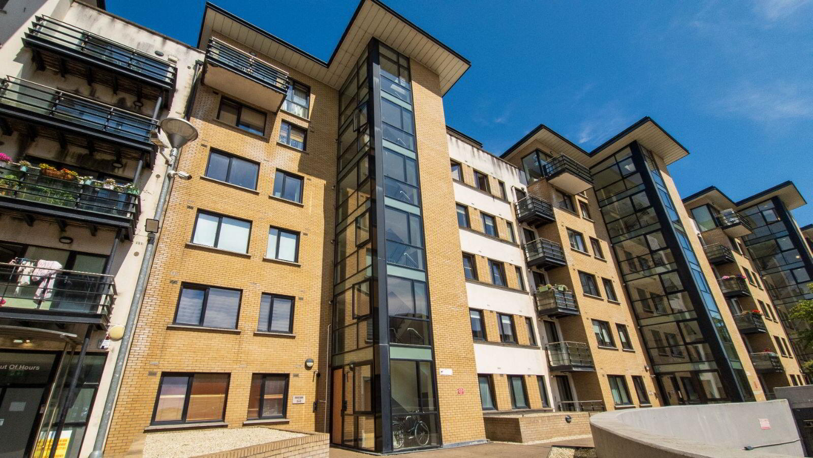 35 Academy Square 2 of 17