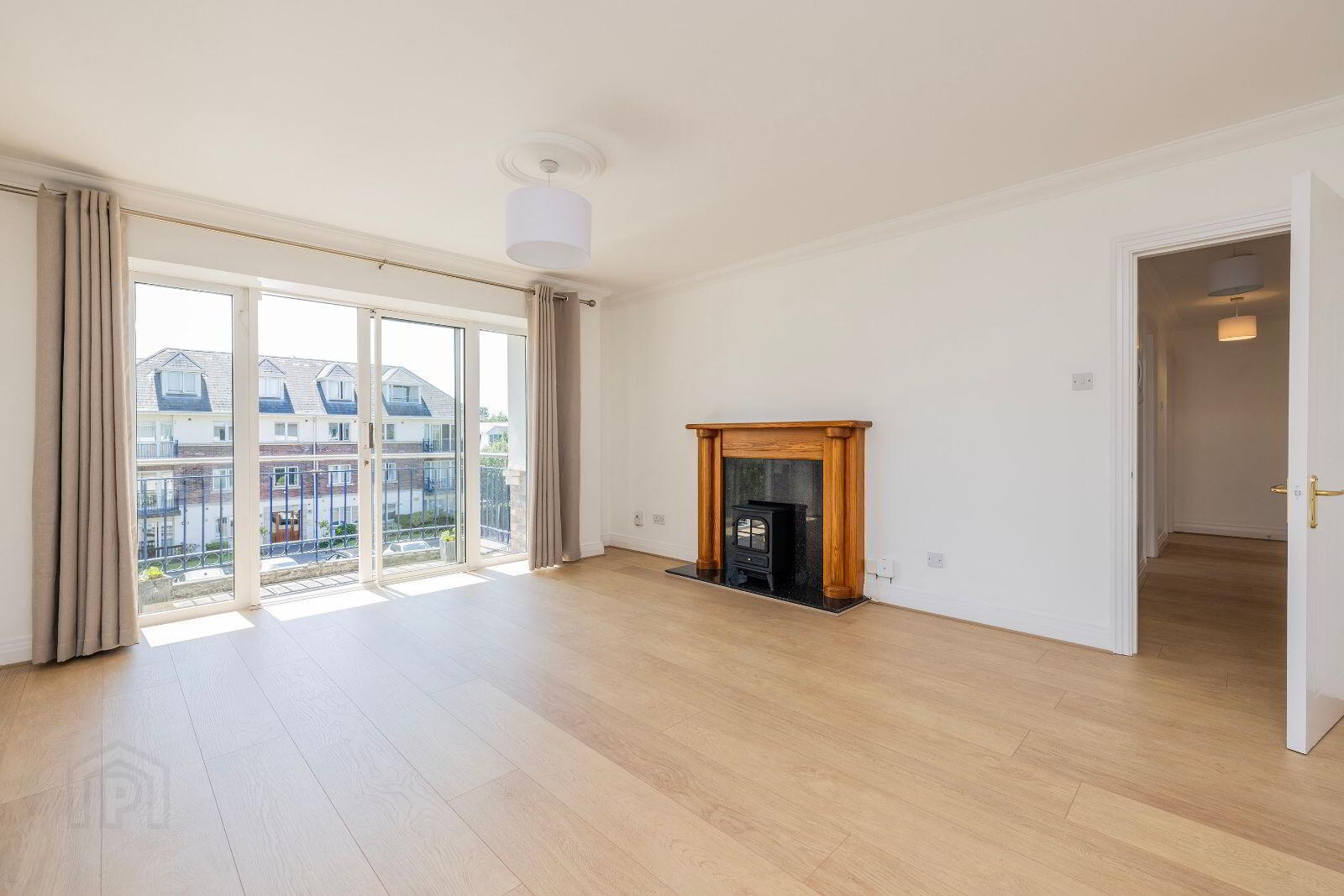 Apartment 239 Hampton Square 3 of 32