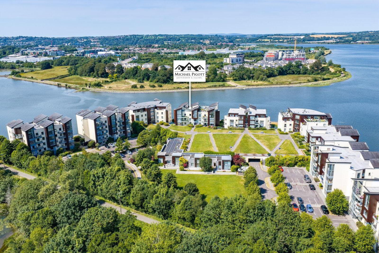 Apartment 84 Mizen 2 of 53