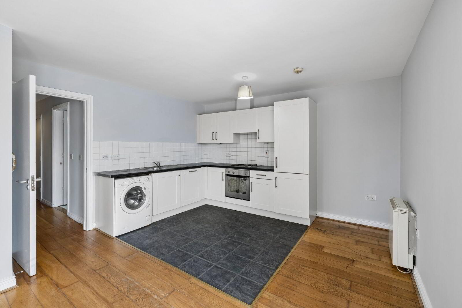 Apt 8, Rosebank Court 3 of 18