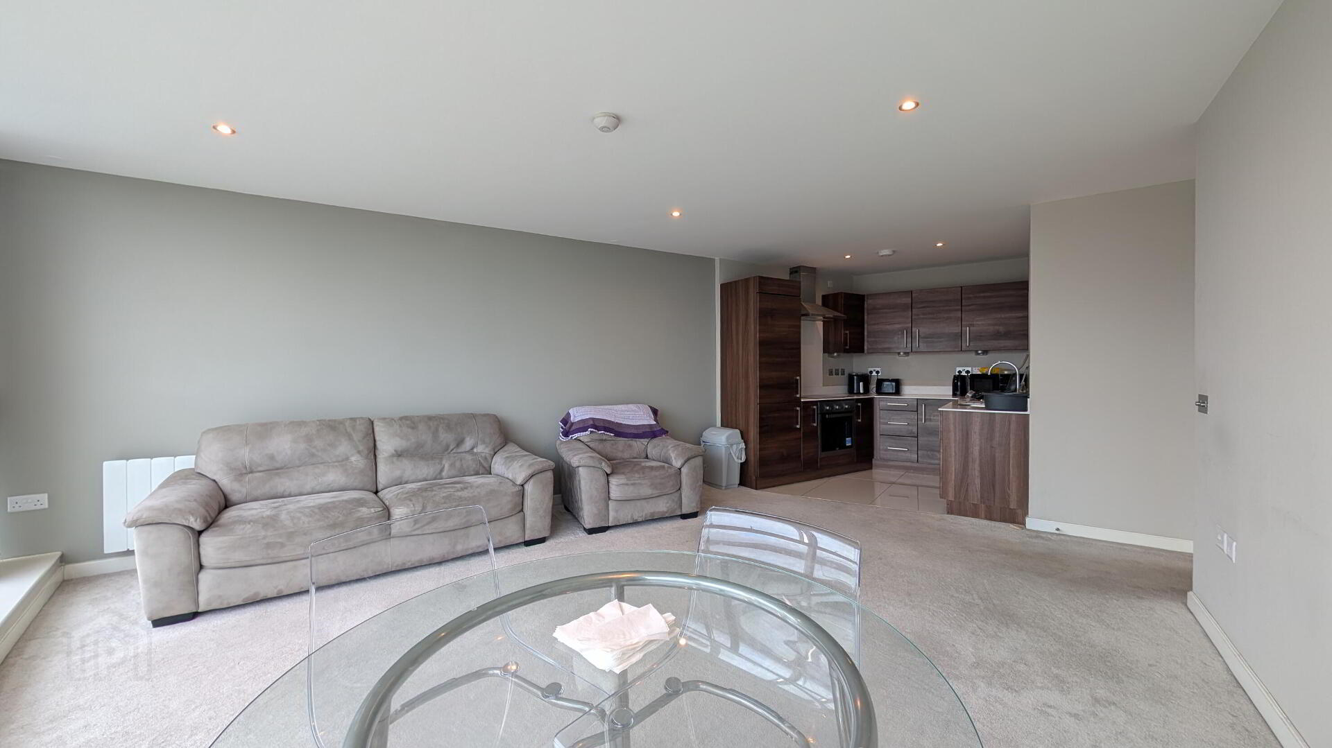 9-06 Obel, 62 Donegall Quay 3 of 9