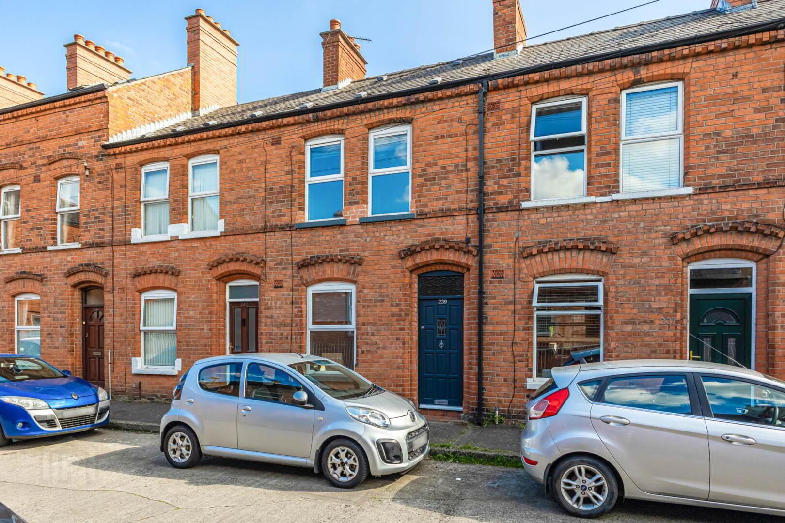 239 Cregagh Street 1 of 33
