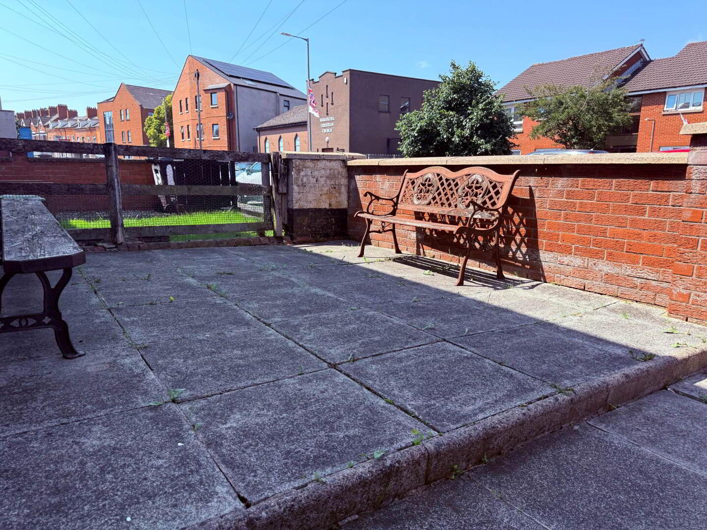 15 Willowfield Street 2 of 10