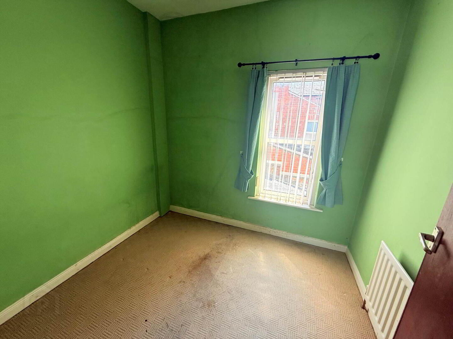 15 Willowfield Street 9 of 10