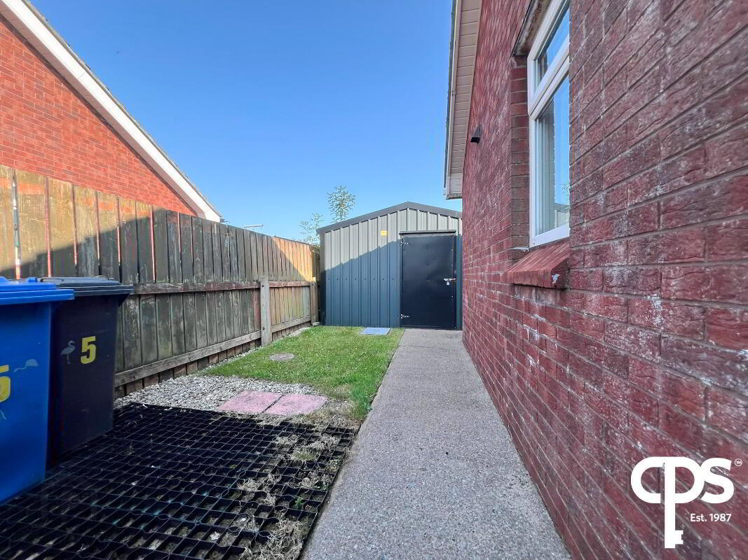 5 Lisneal Court 9 of 10