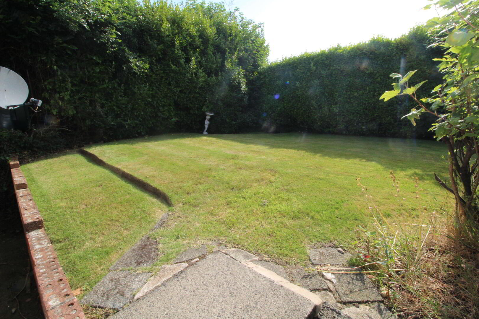 8 Greenhill Park 15 of 15
