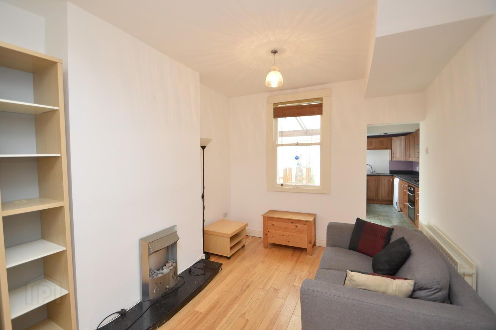 31 Jameson Street 2 of 11