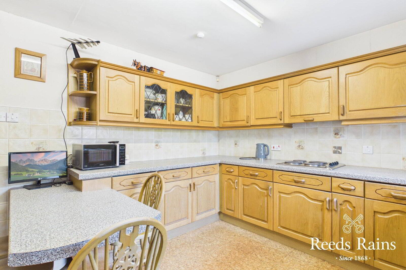 32 Carrowreagh Gardens 3 of 18
