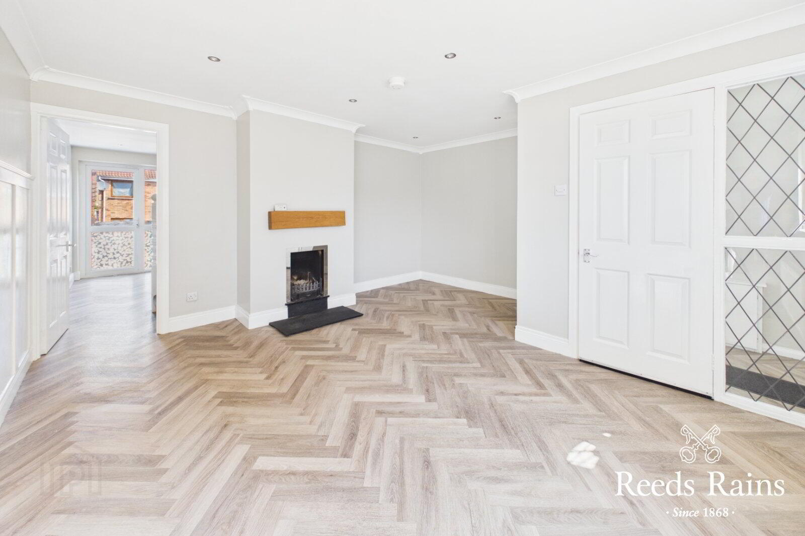 45 Bexley Road 2 of 16