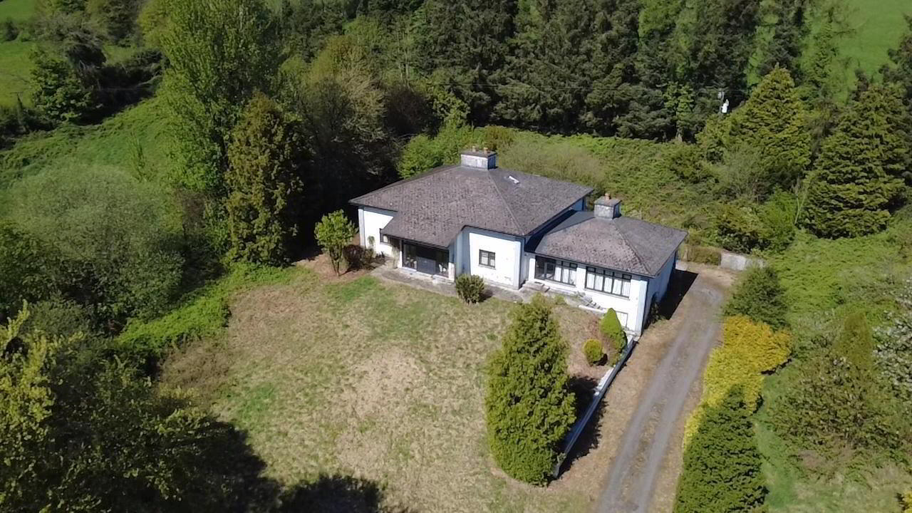 Beech House, Lough Bawn 2 of 25