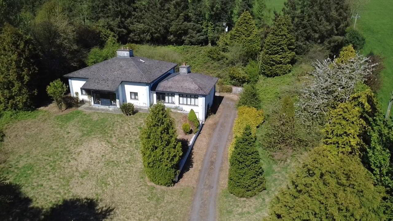 Beech House, Lough Bawn 1 of 25