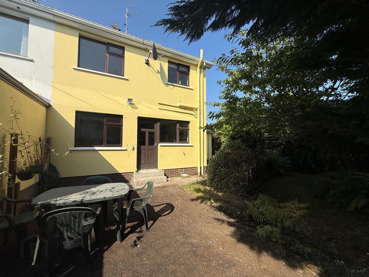 40 Kintullagh Park 24 of 24