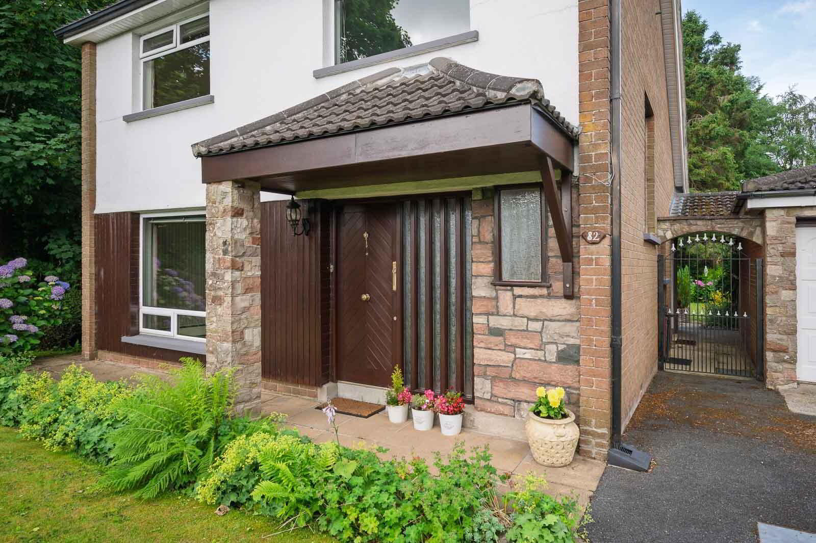 82 Castlehill Road 2 of 26