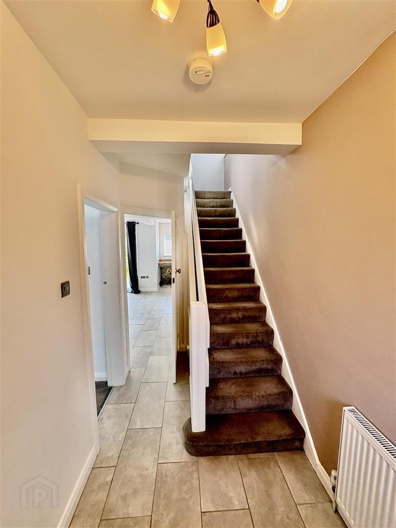 34 Castleview Road 3 of 22