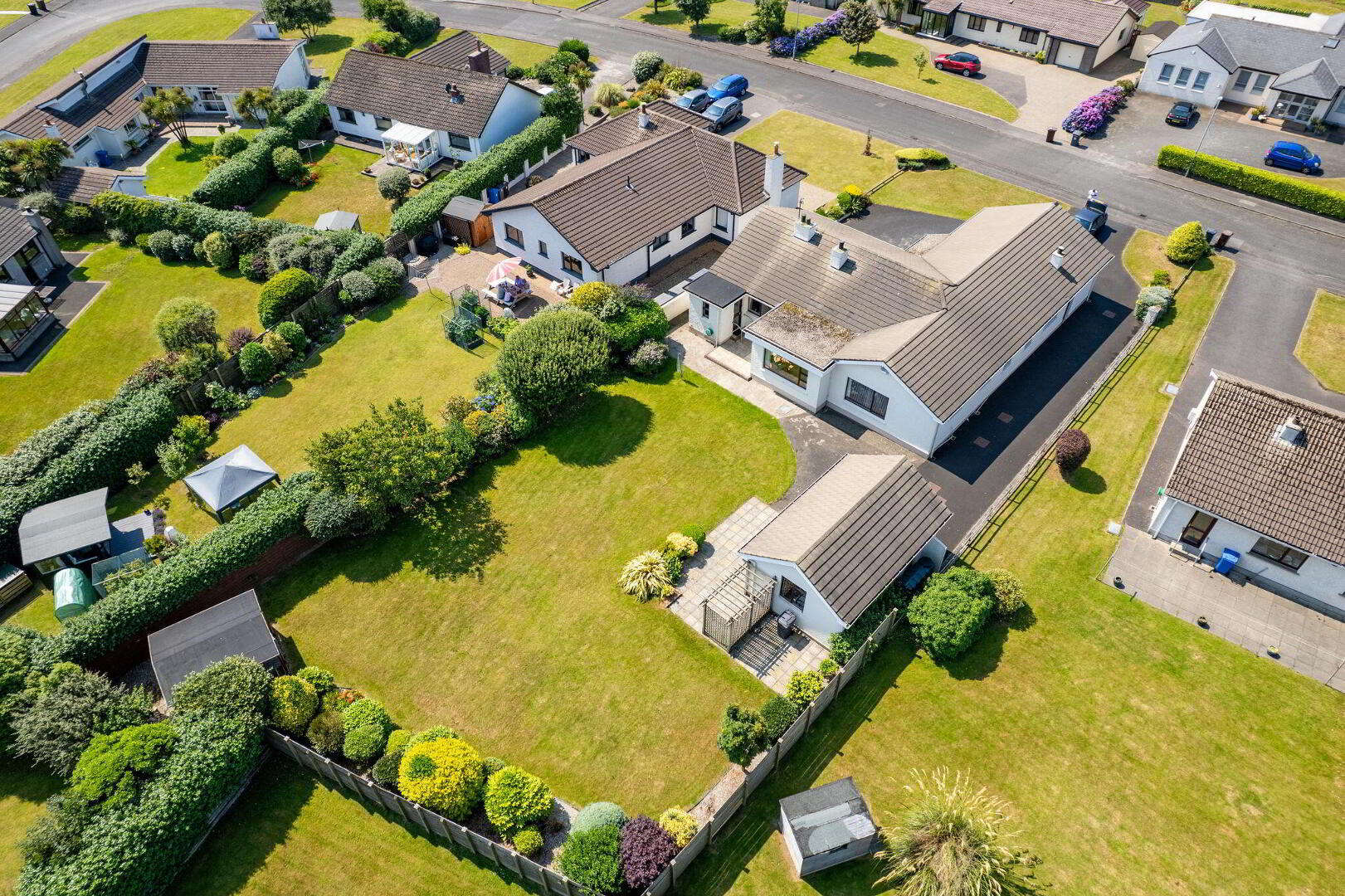 10 Newlands Crescent 3 of 54