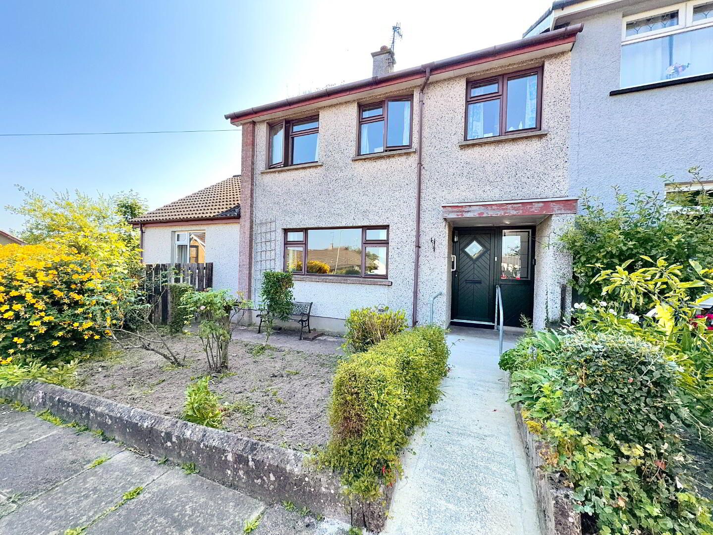 33 Killowen Drive 1 of 10
