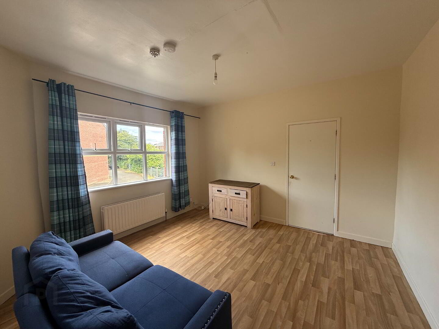 67b Waveney Road 2 of 9
