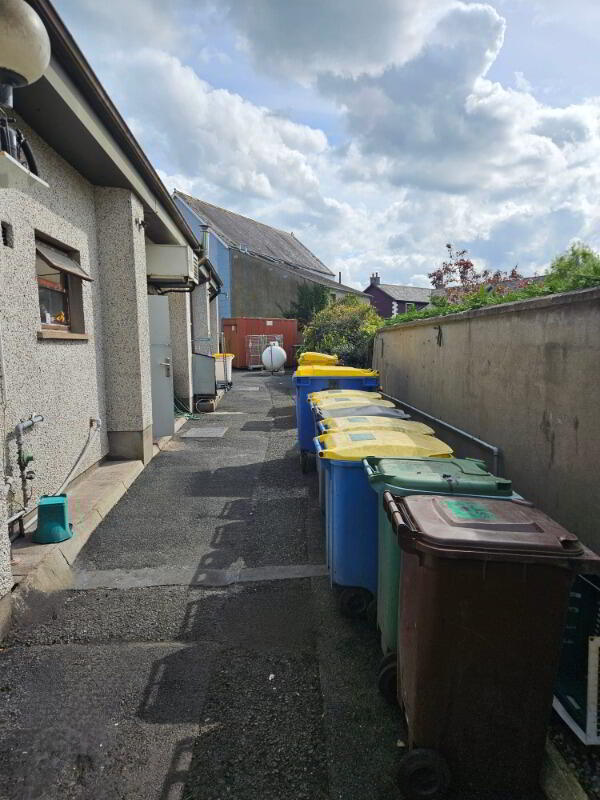 Portmor Bar & Restaurant With, 4 Bed Dwelling 23 of 24