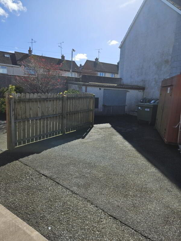 Portmor Bar & Restaurant With, 4 Bed Dwelling 24 of 24