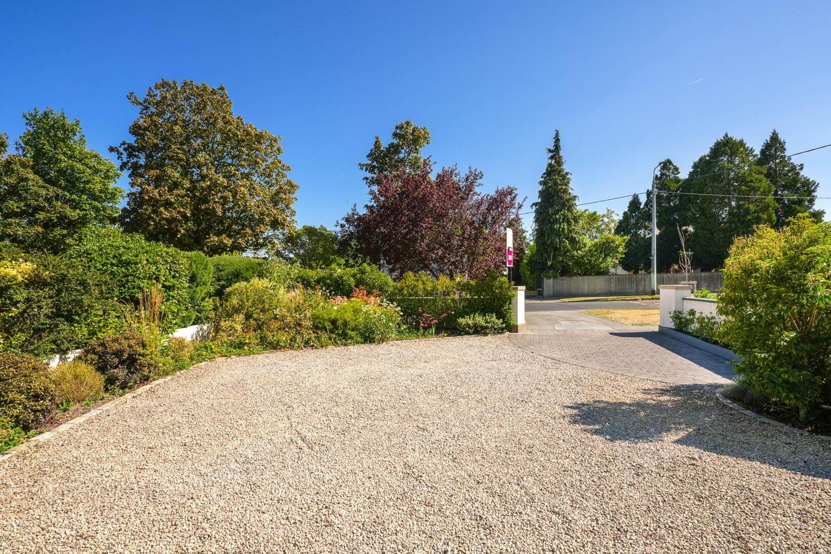71 Butterfield Avenue 3 of 59
