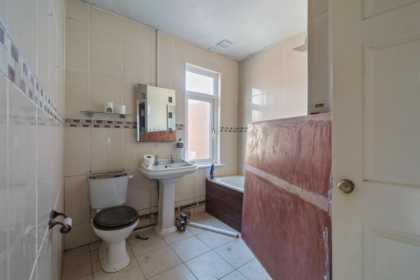 54 Farnham Street 8 of 9