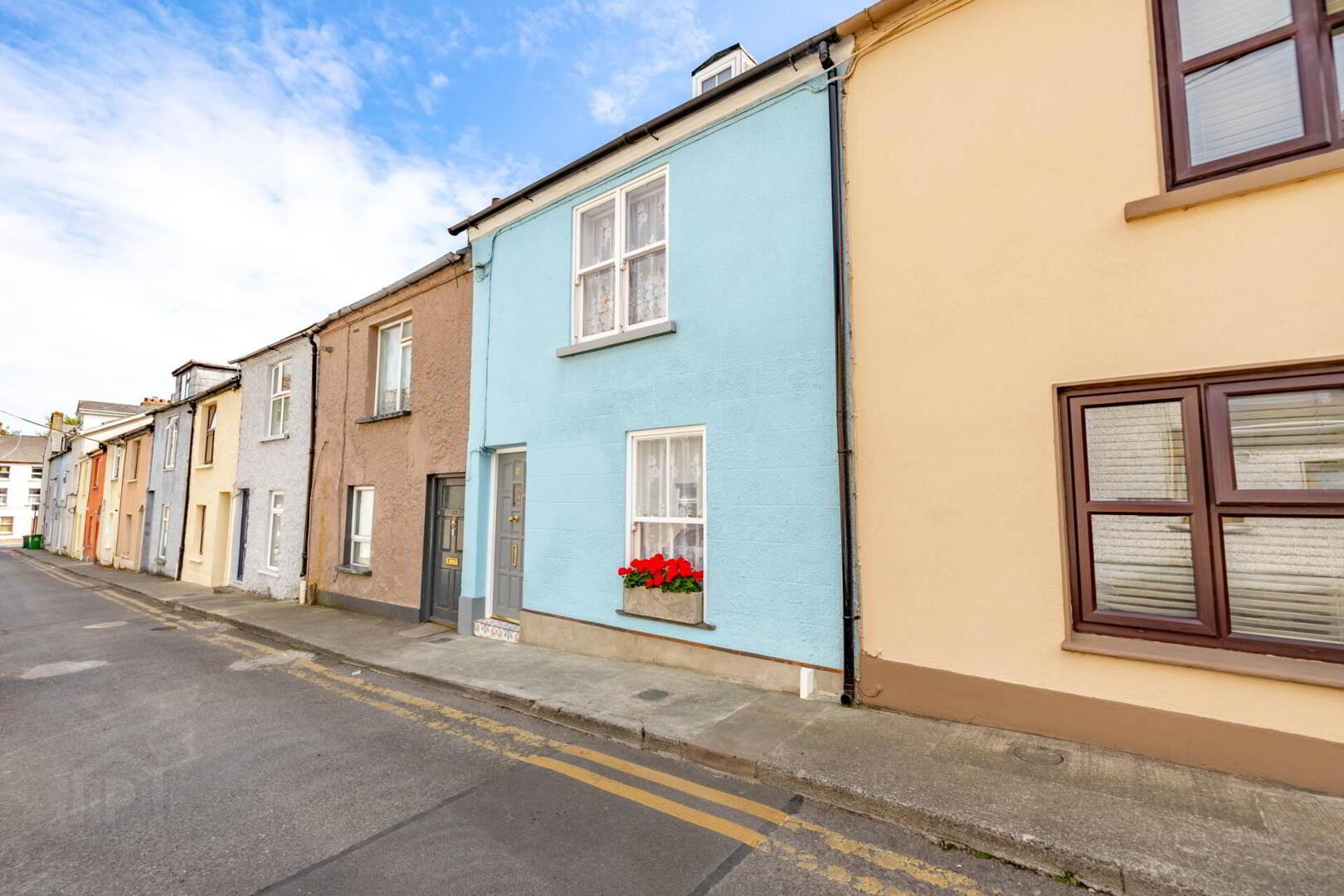 12 Henry Street 3 of 44