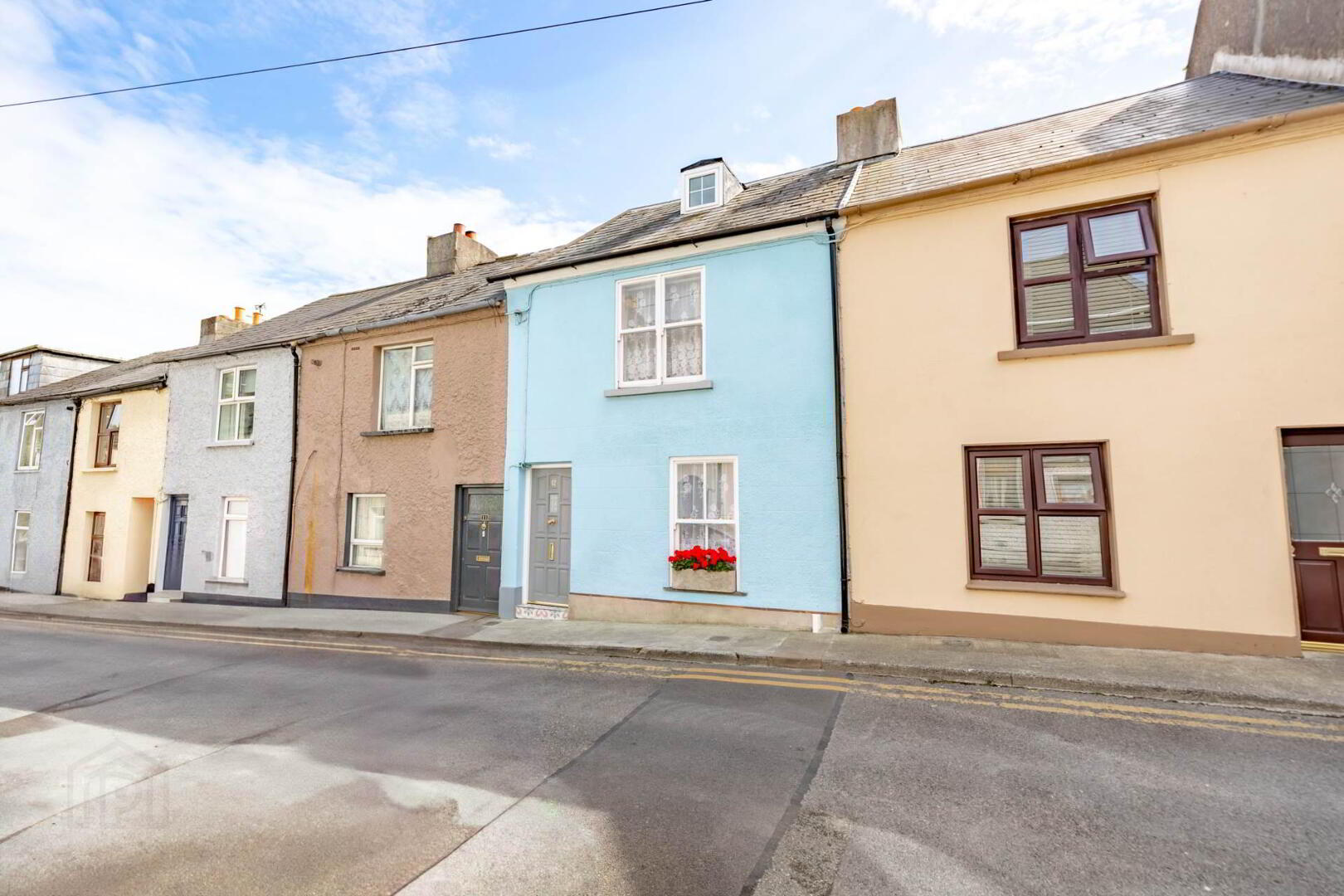 12 Henry Street 2 of 44