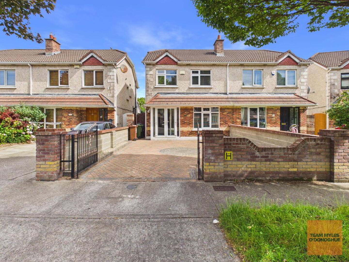 8 Bramblefield Park 1 of 34