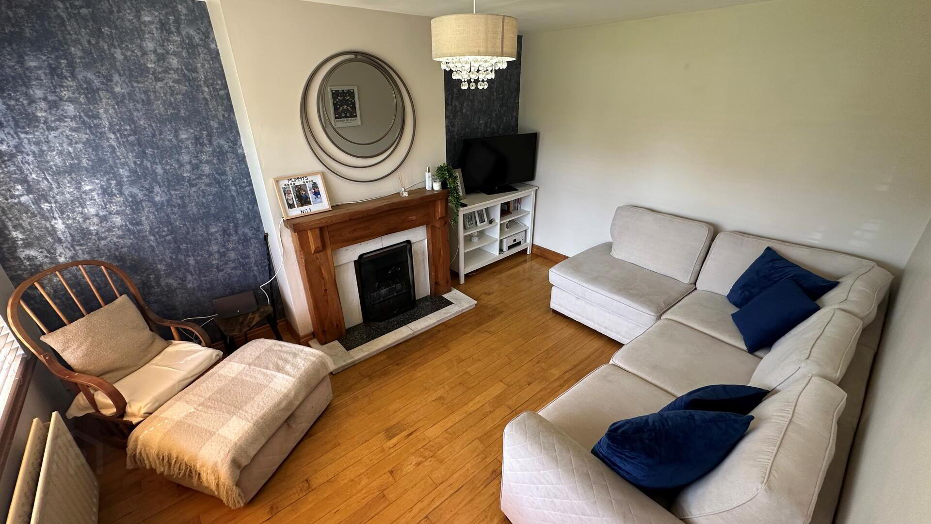 8 Iveagh Corner 2 of 10