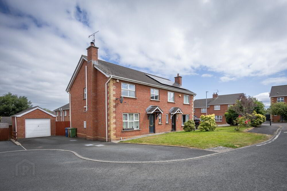 12 Iveagh Avenue 1 of 21
