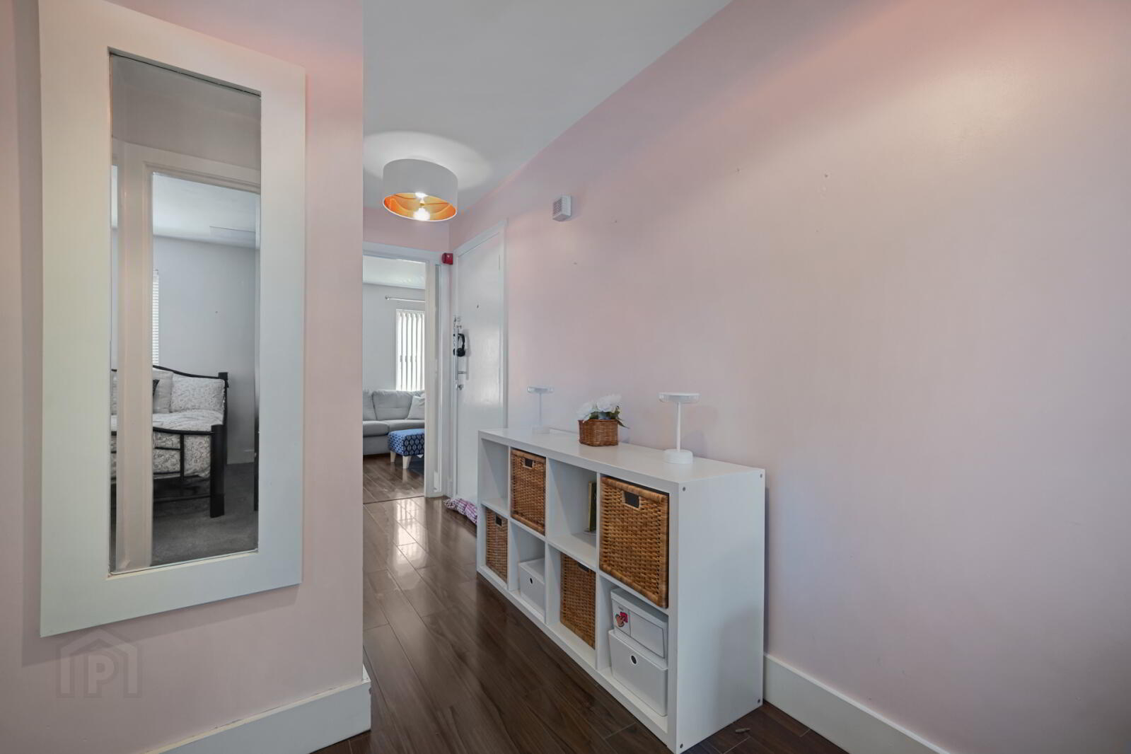 Apartment 8 4-6 Baltic Avenue 2 of 21