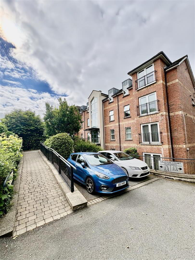 Apt 30 Grafton Court, 85 Kings Road 1 of 17