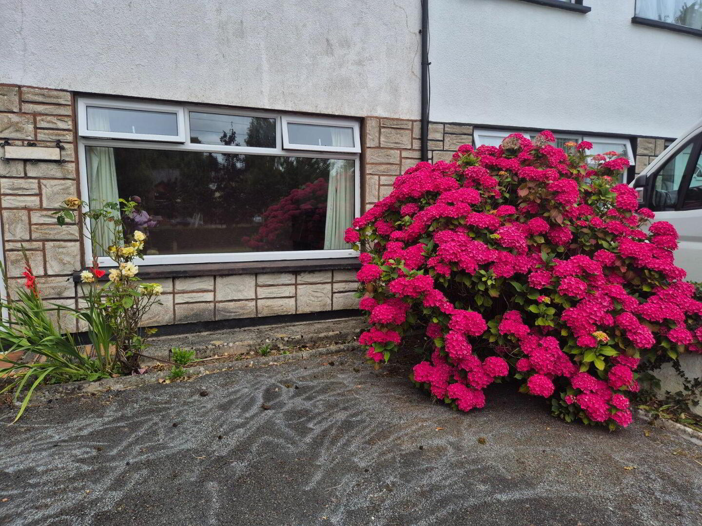 Ballybay Road 2 of 13
