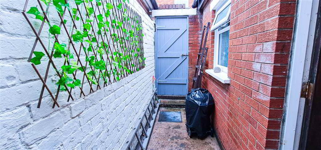 19 Islandbawn Street 10 of 11