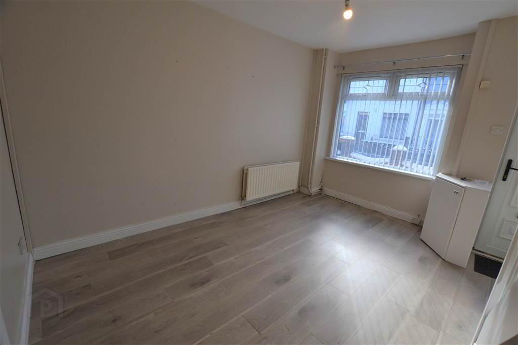 19 Islandbawn Street 3 of 11