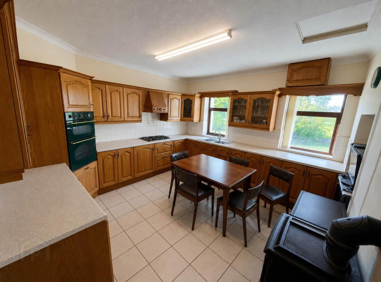 Holywell Upper 2 of 20