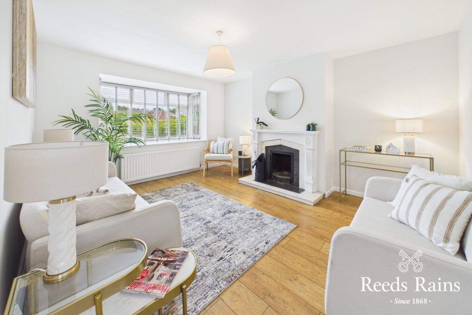 2 Hollybrook Court 3 of 19