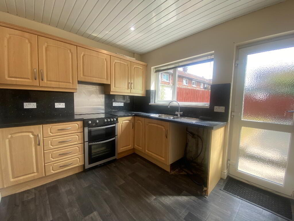 10 Waveney Drive 3 of 9