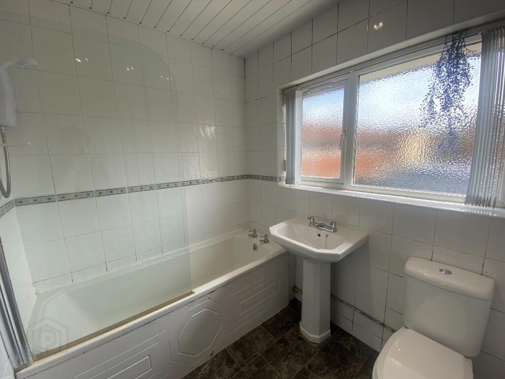 10 Waveney Drive 8 of 9
